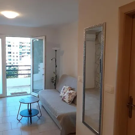 Appartamento Spacious In A Quiet Neighborhood Spalato